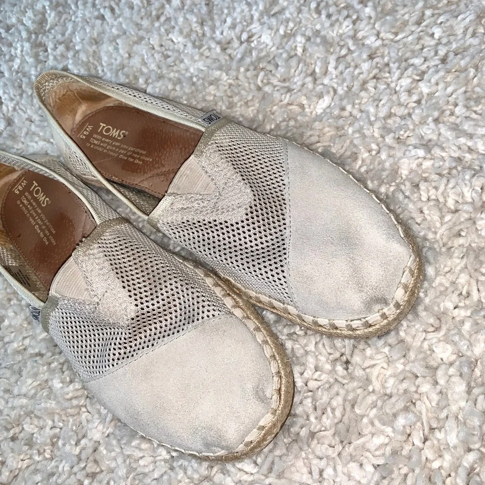 Tom’s suede and mesh espadrilles